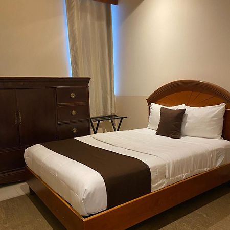 El Regio Hotell Monterrey Exteriör bild