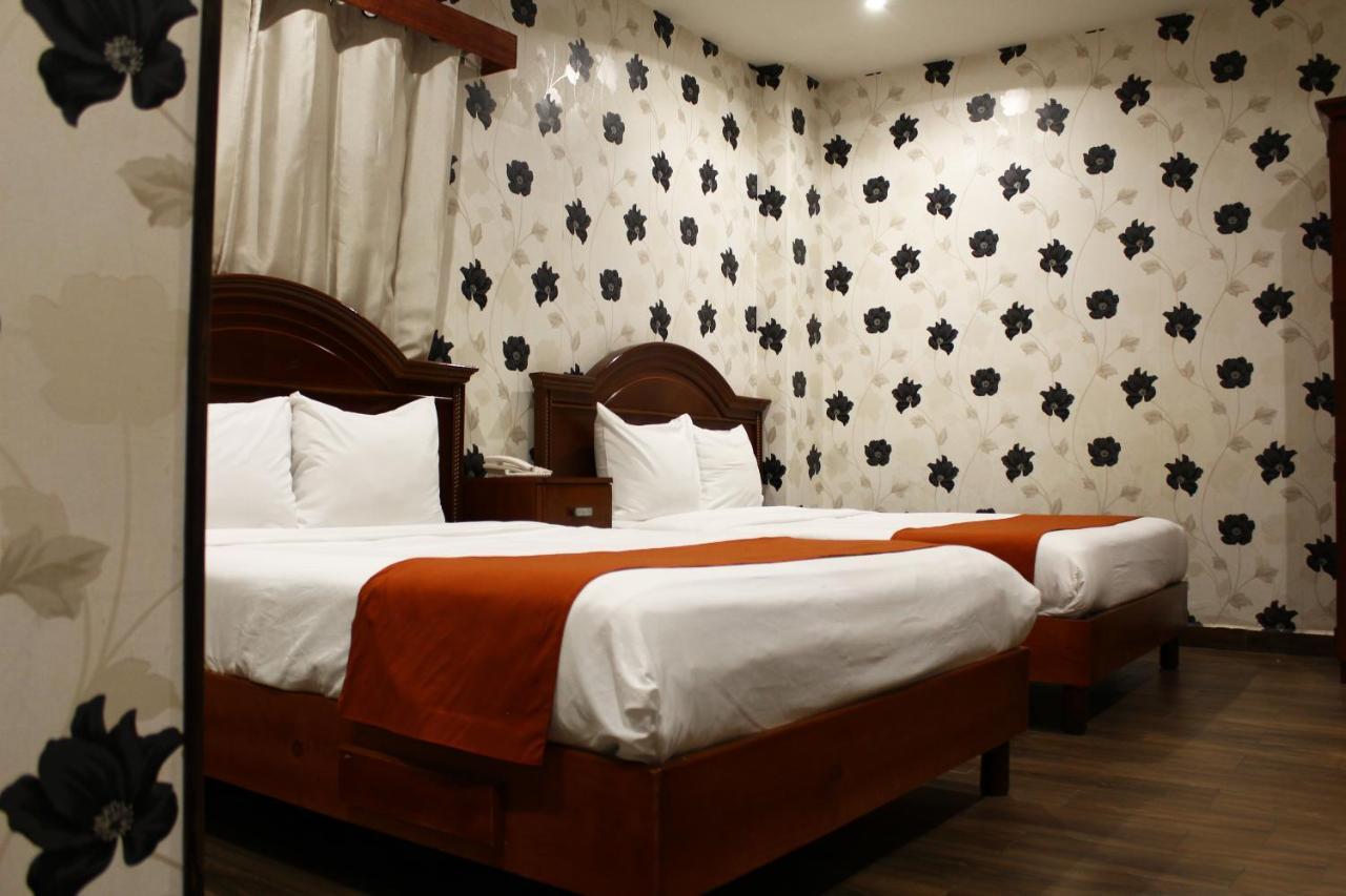El Regio Hotell Monterrey Exteriör bild