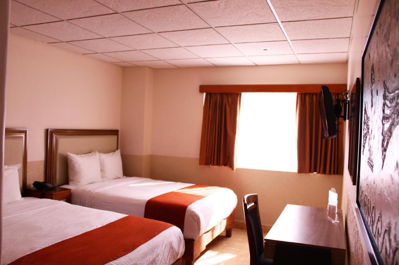 El Regio Hotell Monterrey Exteriör bild